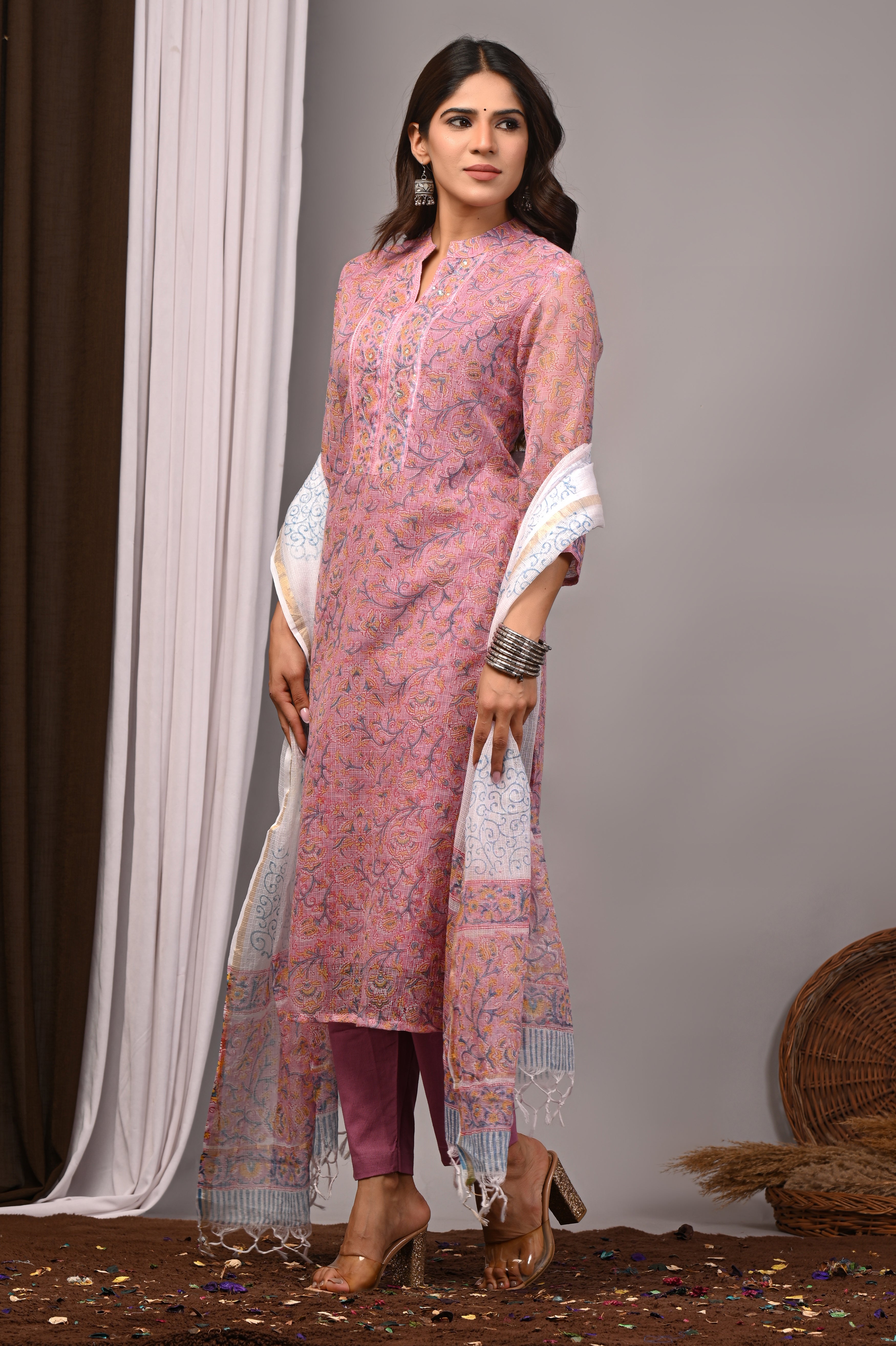 Onion Pink Floral Handblock Kota Doria Set with Aari Work