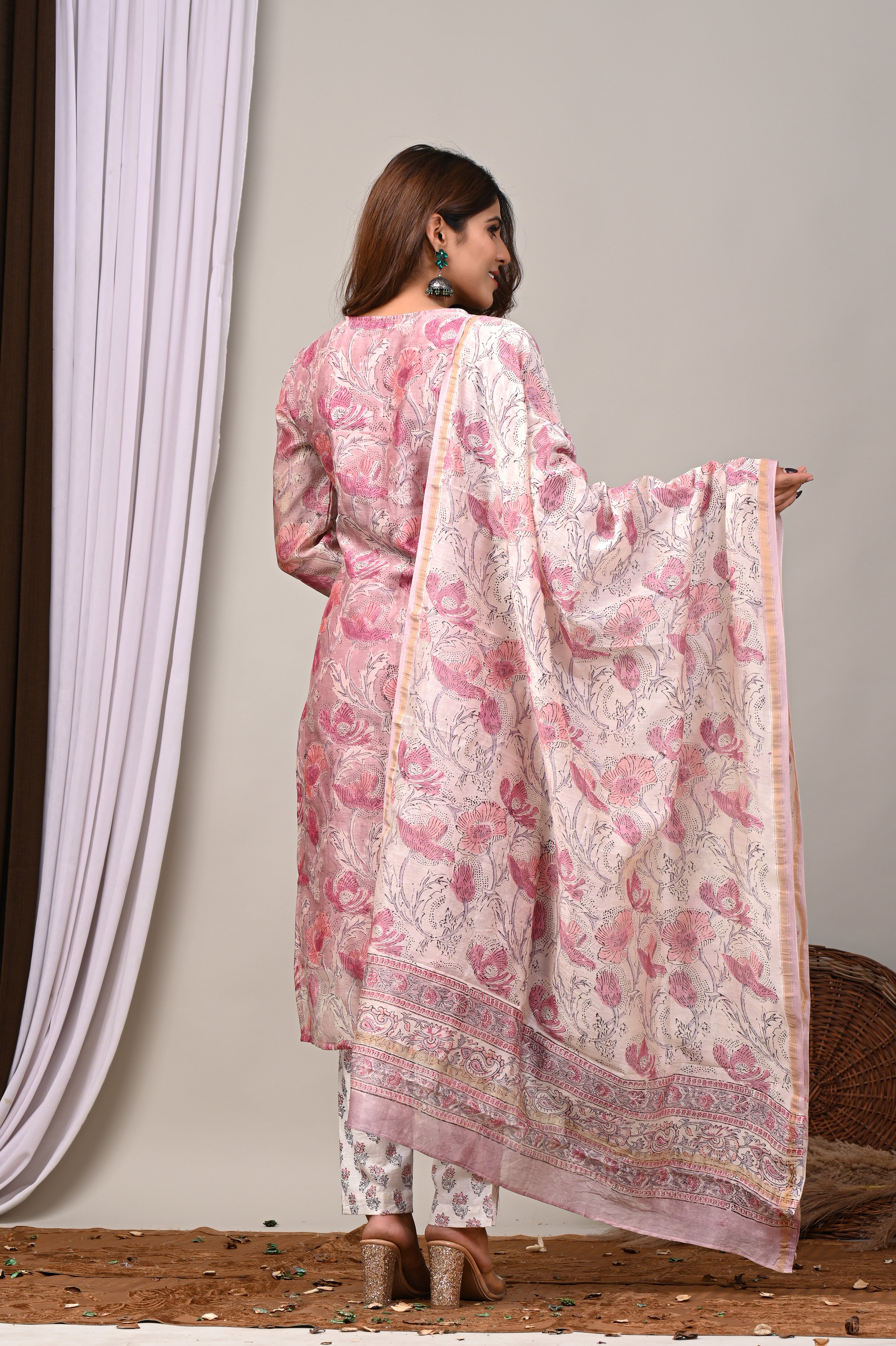 Lavender Pink Floral Handblock Chanderi Silk Suit Set