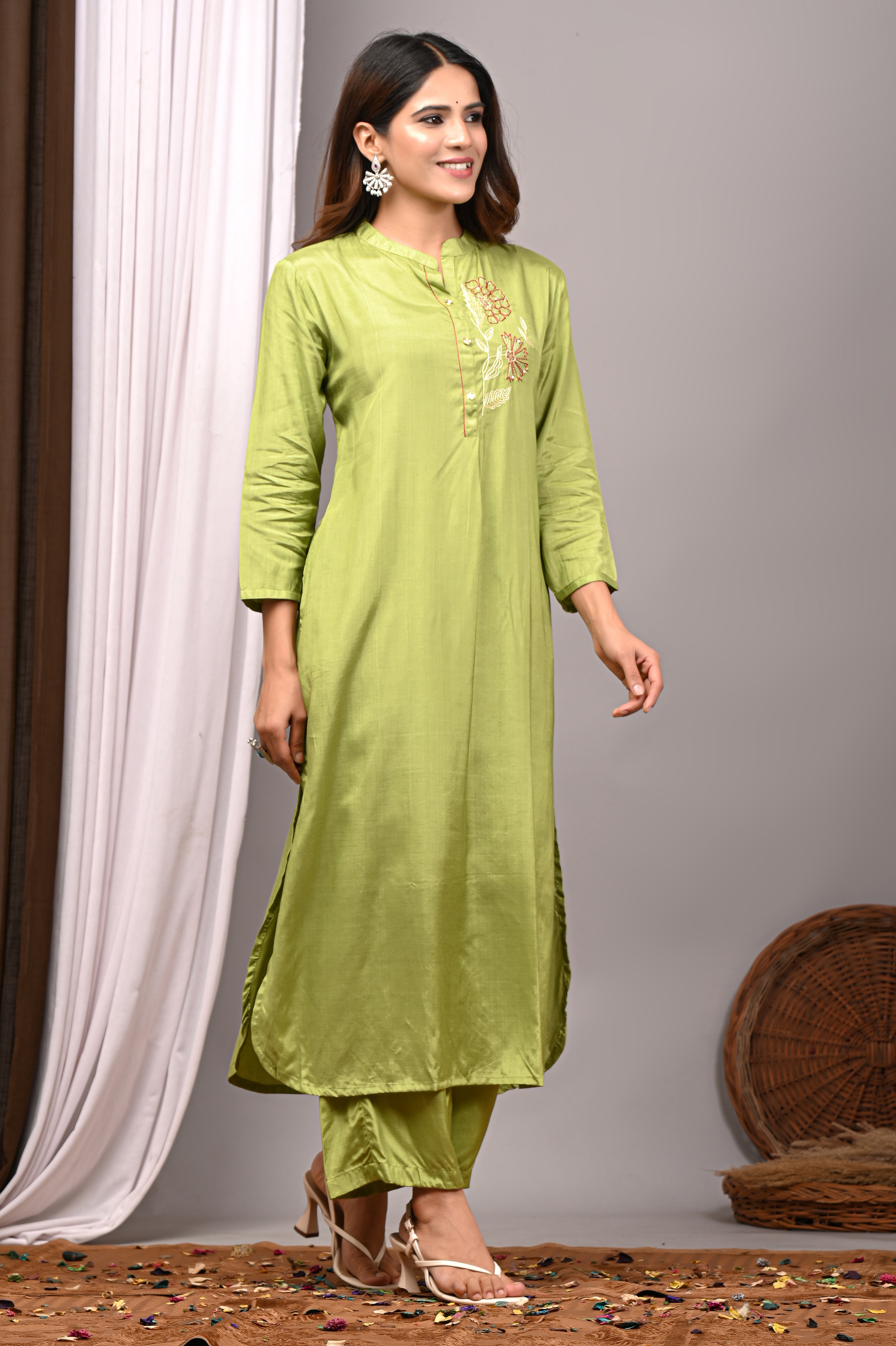 Olive Glaze Hand-Embroidered Modal Silk Luxury Set