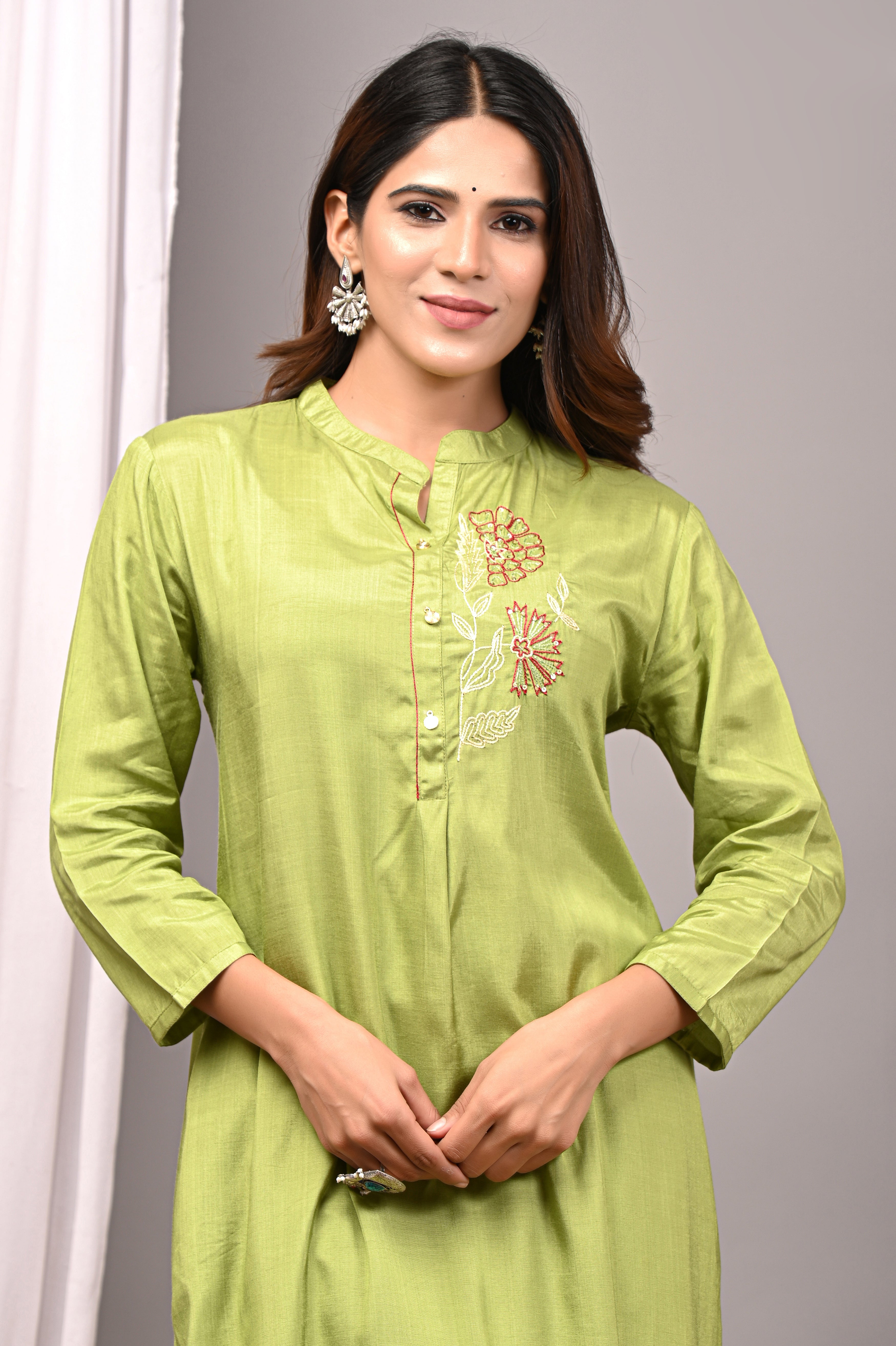 Olive Glaze Hand-Embroidered Modal Silk Luxury Set