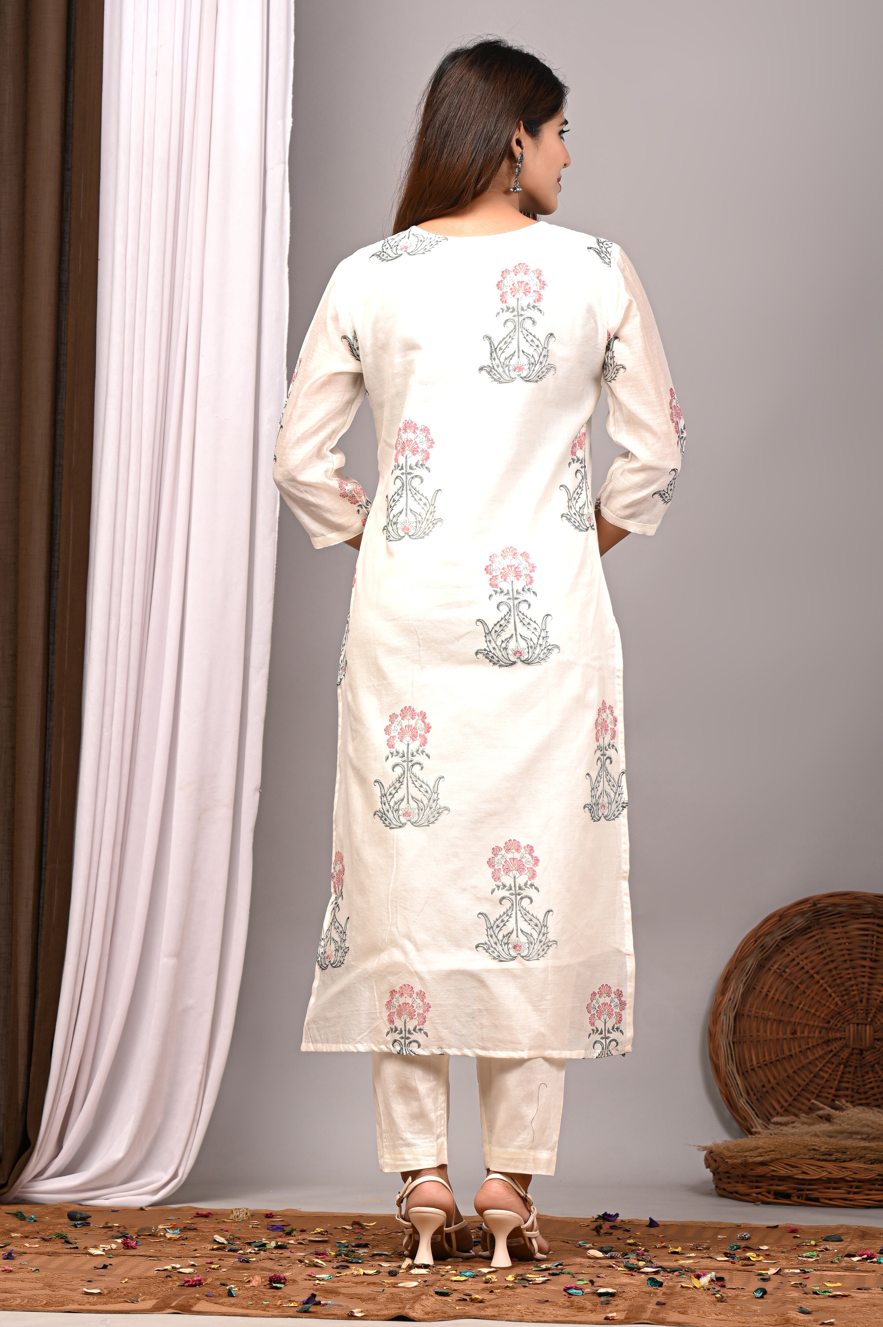Ivory Rose Mughal Boota Chanderi Silk Suit Set