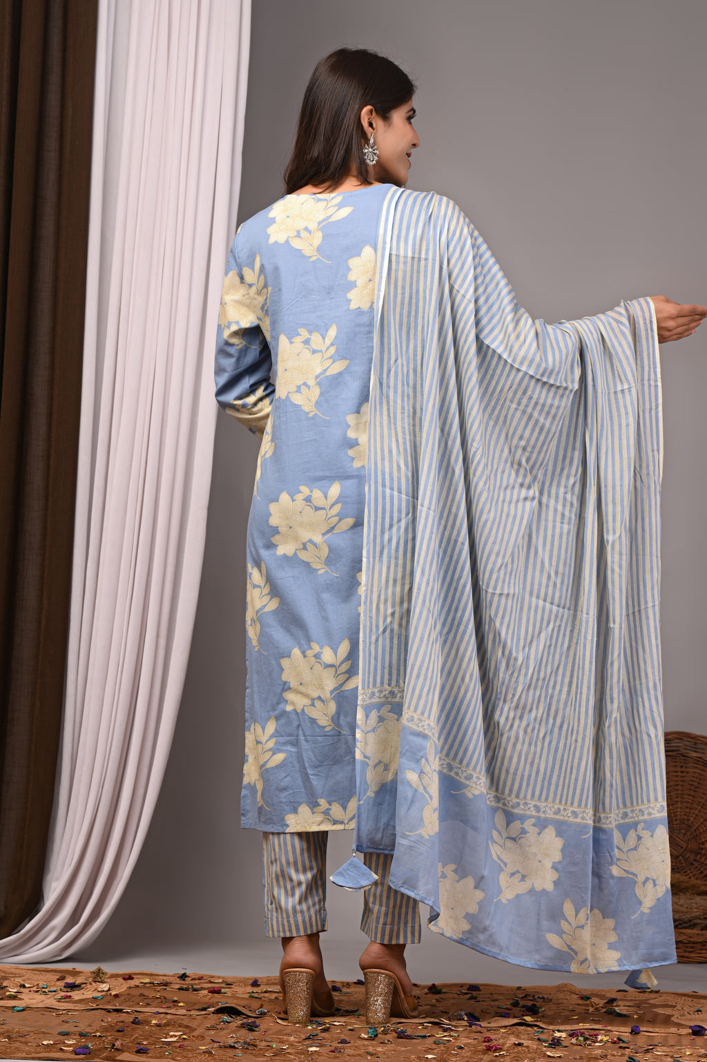 Cerulean Haze Blue Sanganeri Cotton Straight Set with Tubelight Work